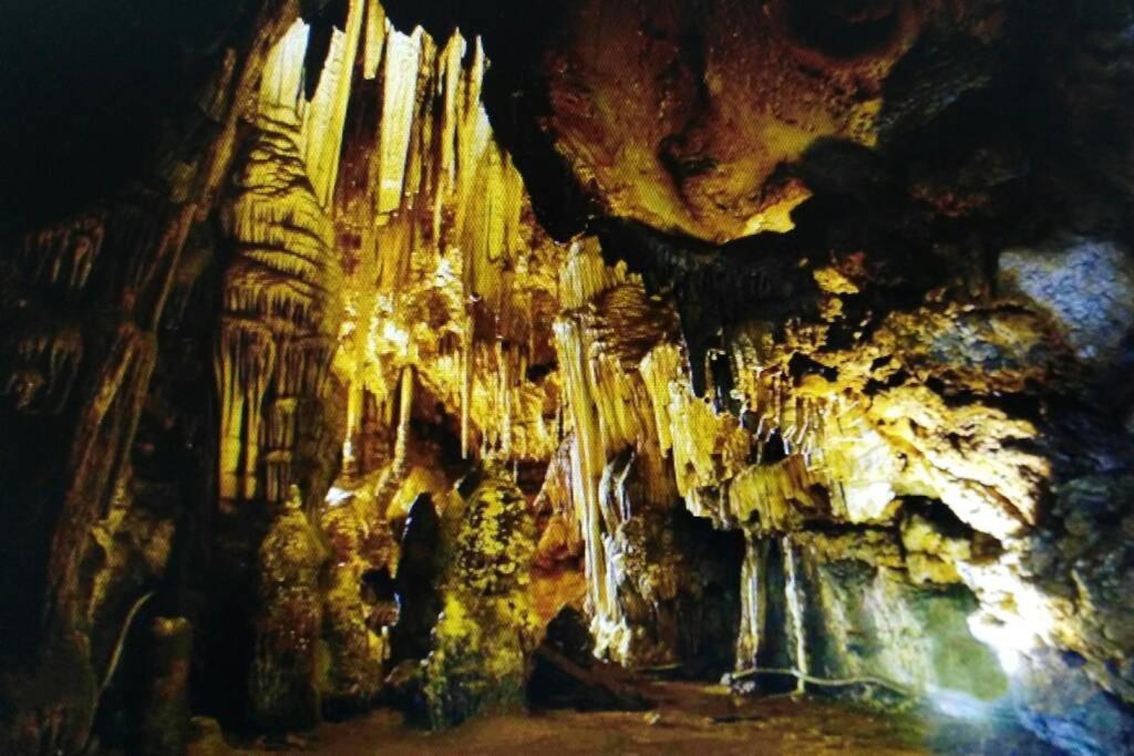 Ferula Romantica Mansarda Tra Fiumi E Montagne Sardegna Seulo Bagian luar foto